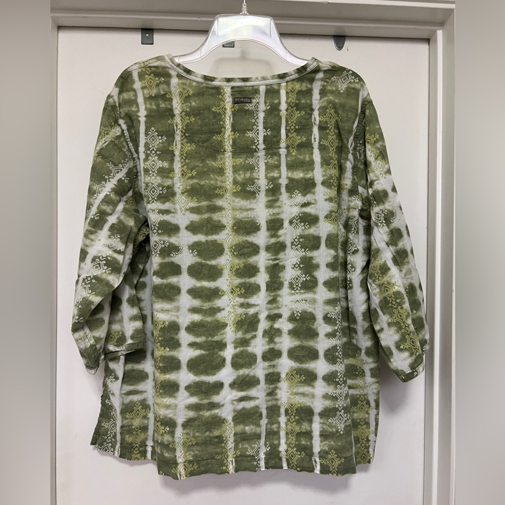 Columbia green/white V neck cotton pullover - size 2XL - Picture 2 of 6